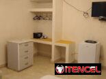 SE RENTA APARTAMENTO DE 3 HABITACIONES EN EL VEDADO, POR CALZADA Y K. 54026428