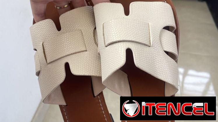 sandalias blancas de mujer