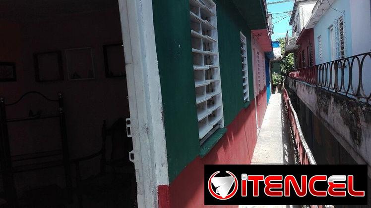 100 USD ALQUILER DE APTO INDEPENDIENTE EN PLAYA 1/4.