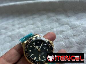 f13d65159eb7b36c37fbe02112033c48ce3fa06c9341a0e9401d0be20498d923