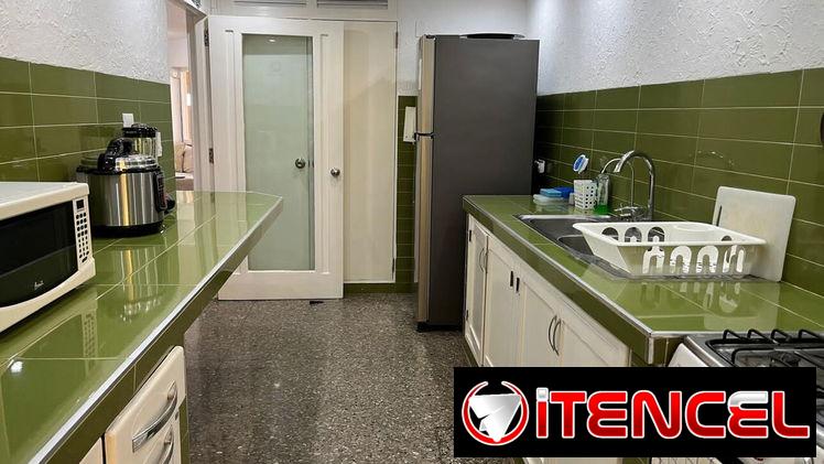 RENTA LINEAL EN VEDADO
