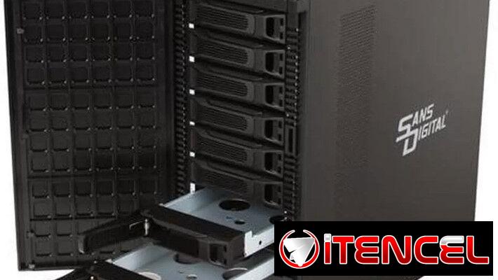 Se vende gabinete de almacenamiento tipo Tower RAID de 8 bahías, en excelente estado, funcionando al 100%