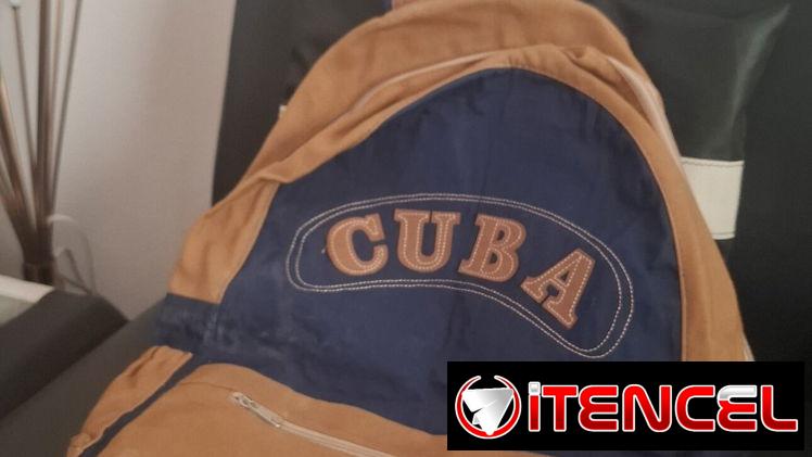 🔥🎒 MOCHILA “CUBA” – RESISTENTE Y DE BUENA CALIDAD 🇨🇺