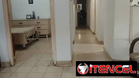 CASA TOTALMENTE INDEPENDIENTE  🏡🏡🏡 331 metros cuadrados  Cerca de 13 y 84. PLAYA