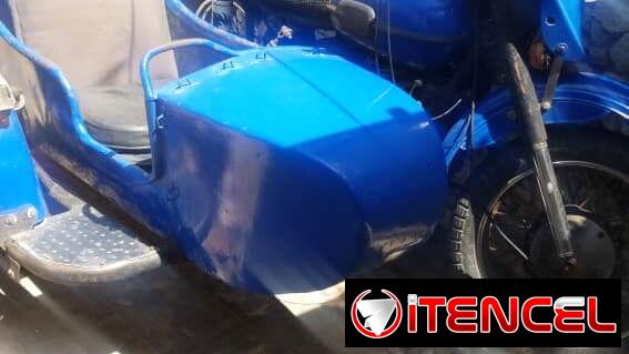 Vendo moto ural .