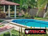 Casa con piscina ,jardin tropical con palmer en playa de Guanabo, En renta  +53 52463651 ♡Ahora con Rebaja de precio ♡ P