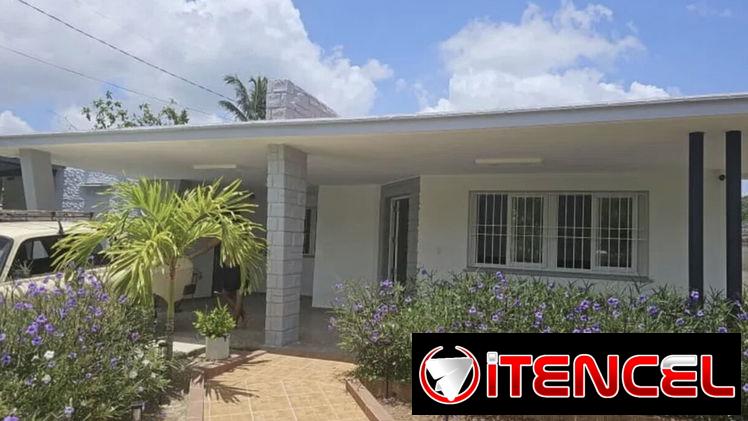DISPONIBLE!!!!Se renta casa de descanso en la playa a una cuadra del mar