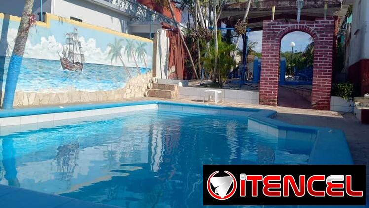Renta de dos habitaciones climat y piscina con recirculación en la playa de Guanabo  +53 52463651 , 5 cuadras del mar, M