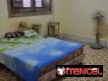 Se vende casa Capitalista de puntal alto de 110m2 ubicada en Habana Vieja a dos cuadras de obispo en una buena zona cént