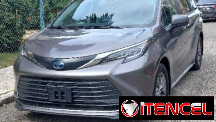 Toyota Sienna XLE 2021 al detalle