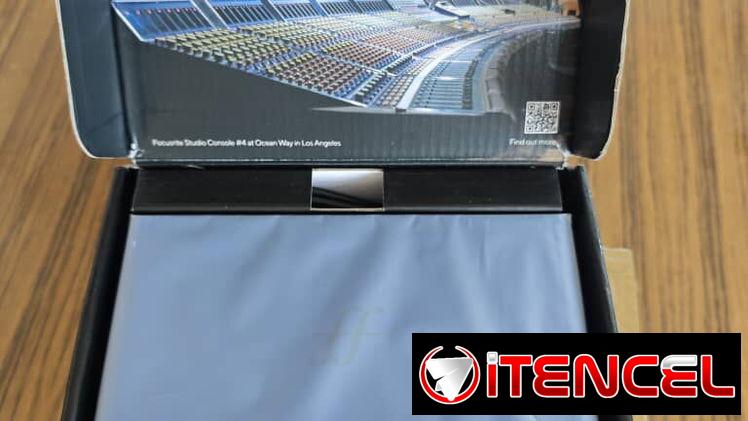Tarjeta de sonido Focusrite Scarlet 2i2