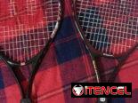 Raquetas y pelotas de tenis