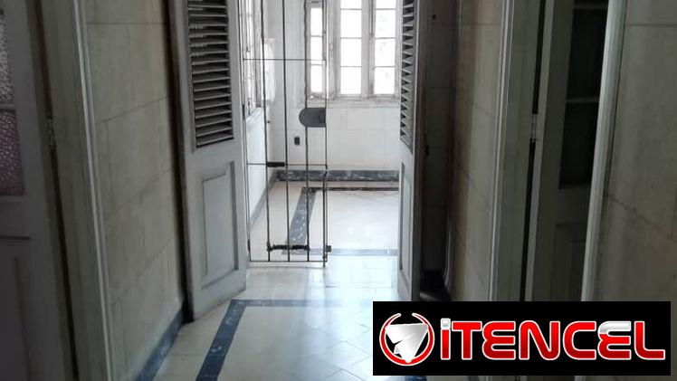 Venta de Biplanta en Santa catalina