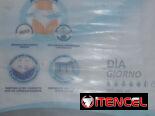 Vendo 1 Paquete de Culeros desechables, tipo blumers, Talla L, trae 10 culeros. Mirar fotos adjuntas.