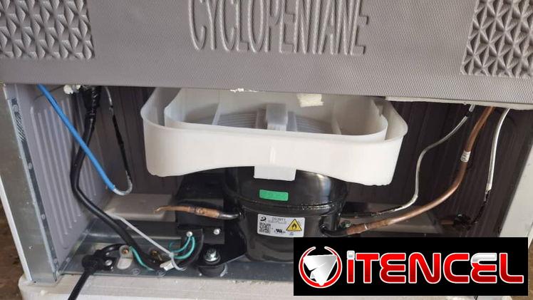 Refrigeradores Marca Chiq 7.4 pies – 211 lts Defrost Garantía de 3 meses.