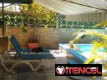Se renta alojamiento veraniego de 3 habitaciones en Guanabo con piscina grande.58858577