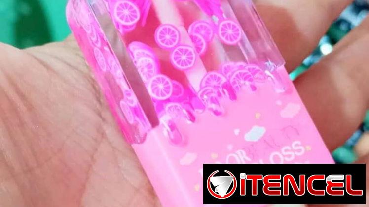 Pintalabios con diferentes fragancias en 650$