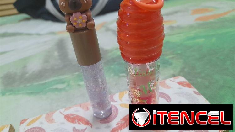 Se vende productos de maquillaje