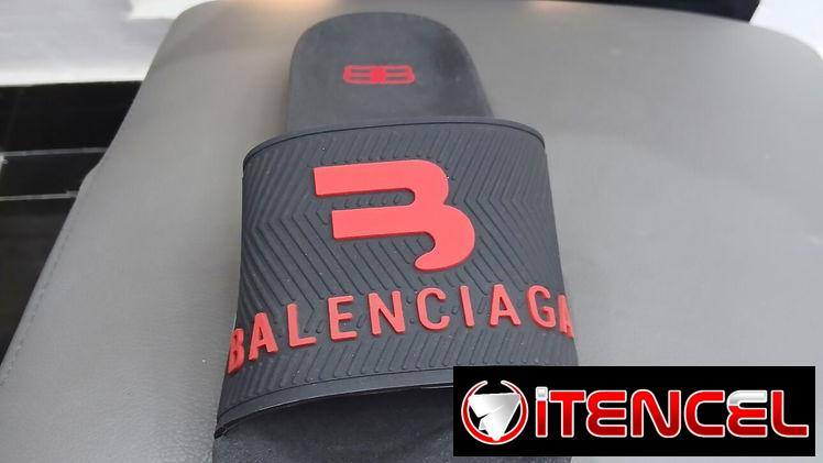 CHANCLETAS BALENCIAGA .oferta especial