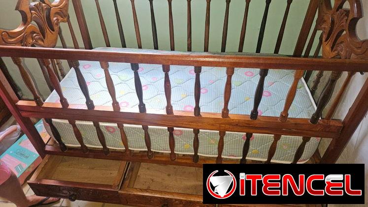 Se vende cuna con colchon en perfecto estado