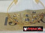 Banda y corona
