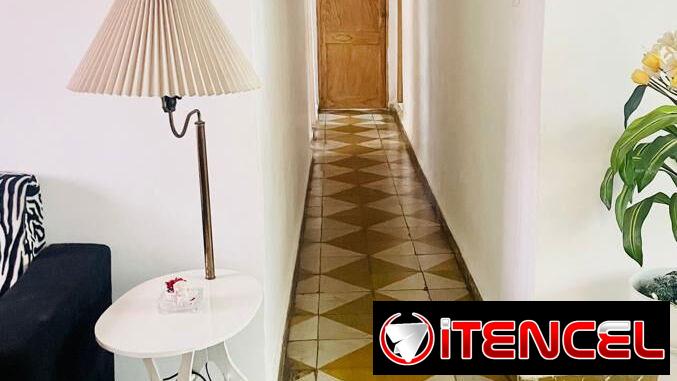 Venta de apto de 3 cuartos en Playa