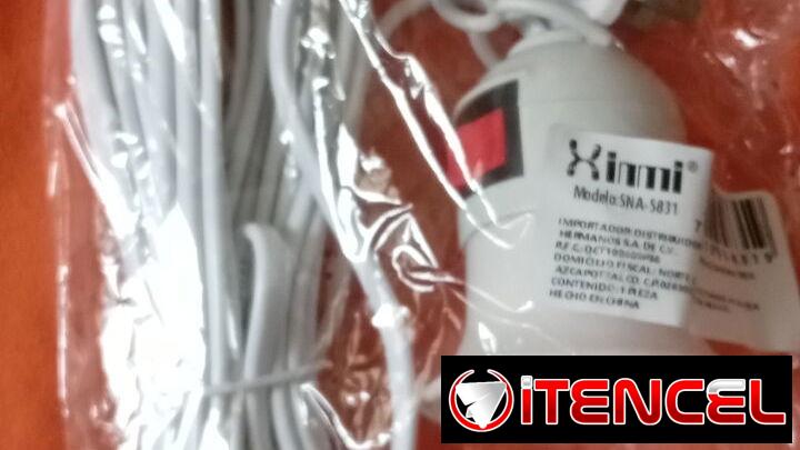 Kit de de cable eléctrico con socket para bombillo y espiga. Blanco. Puedes armar una lámpara facilmente