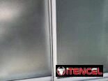 Ventanas de aluminio. Bajos de meseta. Puertas de exteriores y interiores. Closet de espejos.