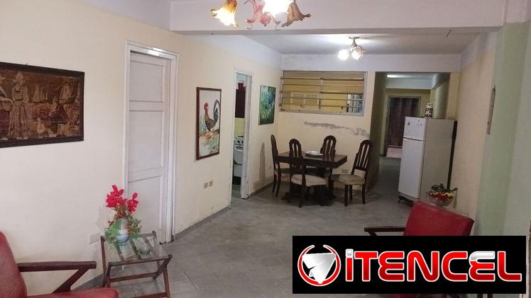 Se vende Apartamento en la Víbora, cerca de la Plaza Roja