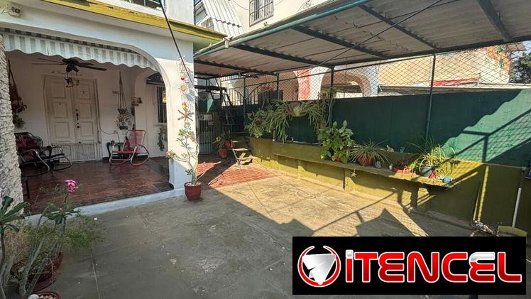 Súper ofertaa ➡ Casa + carro en Playa.