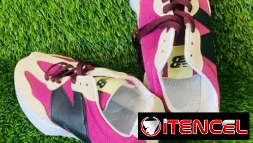 TENIS DE MUJER Y HOMBRE NÚMERO DISPONIBLE 37, 38 ,39 ,41