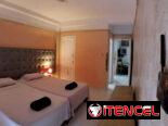 Se alquila apartamento  EN EL VEDADO DE UNA HABITACION bien CERCA DEL HABANA LIBRE.53880216