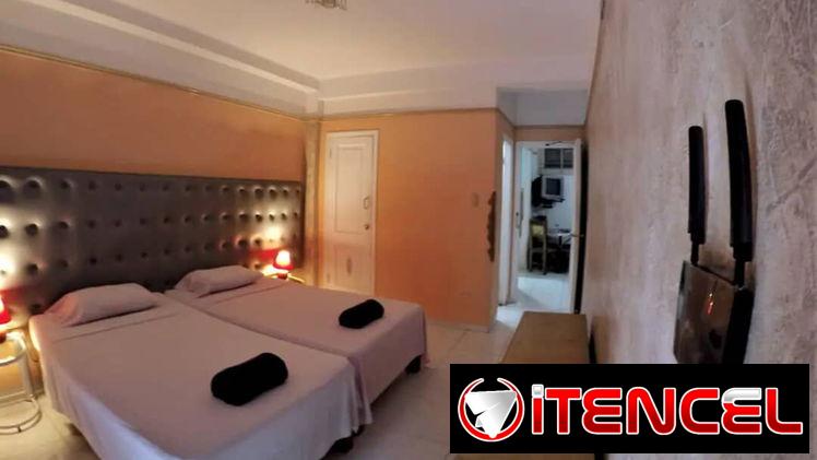 Se alquila apartamento  EN EL VEDADO DE UNA HABITACION bien CERCA DEL HABANA LIBRE.53880216