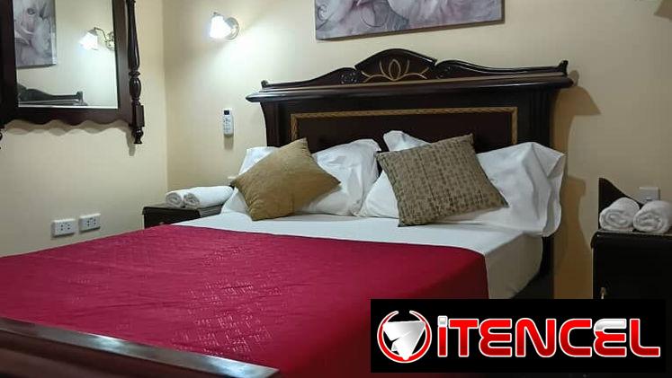 Amplio Hostal de 2 Habitaciones en Centro Habana – Estabilidad Eléctrica REF 1467