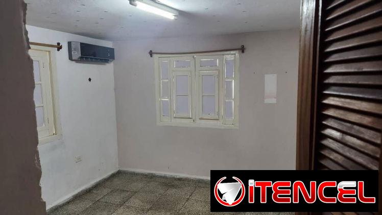 Venta de casa 10 de octubre (Sevillano)