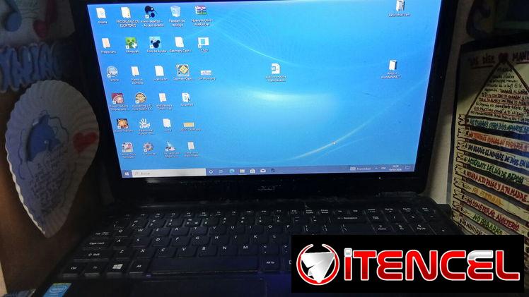 Laptop de Uso marca Acer – TouchScreen