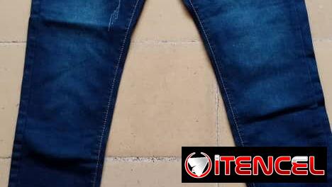 Pantalón de hombre