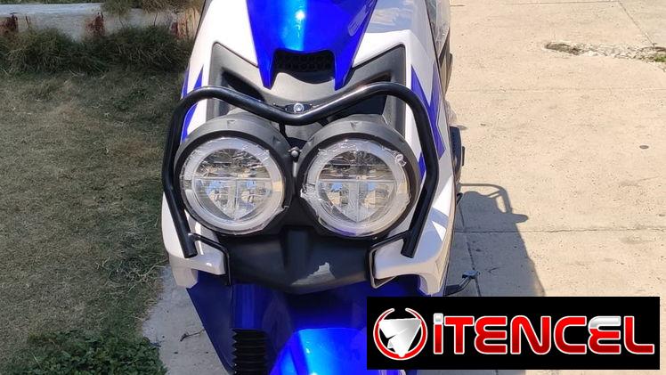 Se vende moto automática 150cc