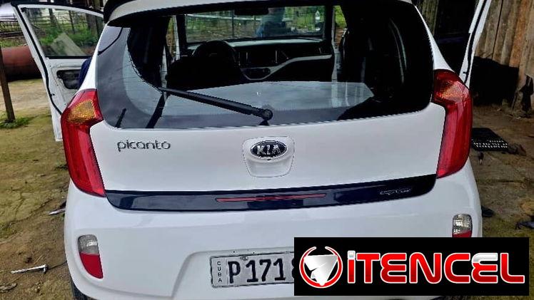 Vendo o negocio, Kia picanto 2015 carro nuevo de paquete, acabado de