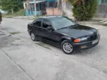 Se vende BMW del 2000 gasolina automático. Único dueño original de fabrica