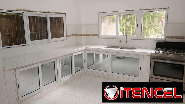 Marquetería de Aluminio y Cristal [ Puertas ,Ventanas ,Bajos de Mesetas ,Paños Fijos ,Mamparas de Baño entre otras cosas