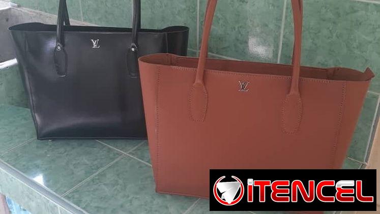 Carteras y mochilas
