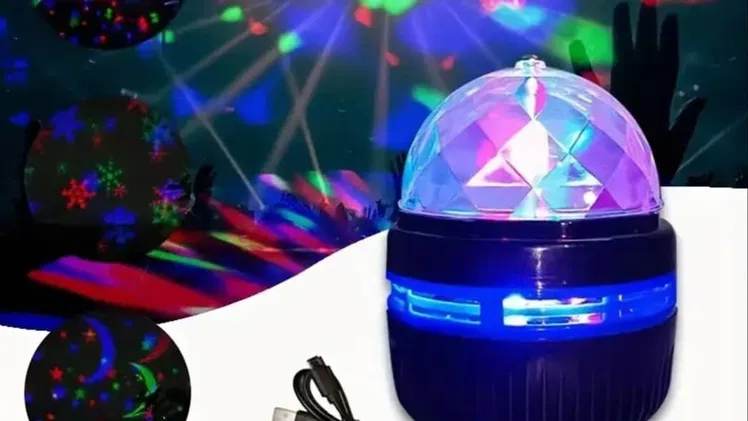 Proyector de luces 4500  Es por corriente