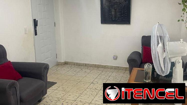 Vendo apto Pastorita primer piso en el reparto Camilo Cienfuegos Habana del este de 3h