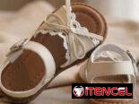 Sandalias de niña