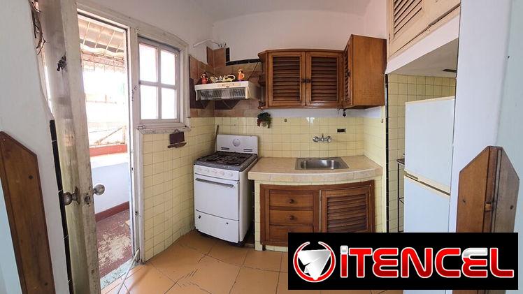 Apartamento de 2/4, Playa (P-235)