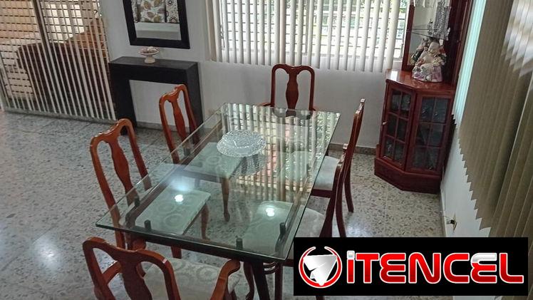 💦Cod.Z CASA CON  PISCINA EN NUEVO VEDADO. 2 HABITACIONES. $150 USD POR DÍA.