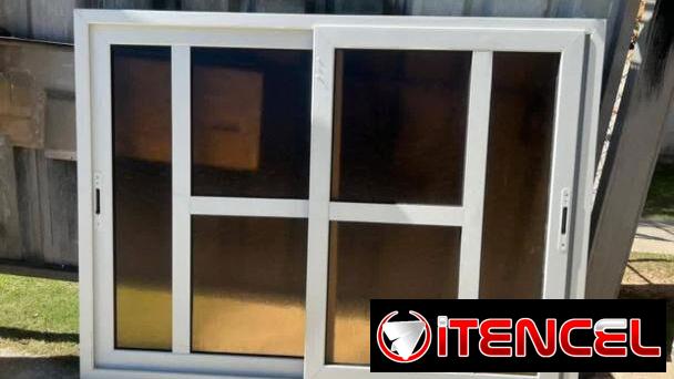 Trabajos en aluminio y cristalería