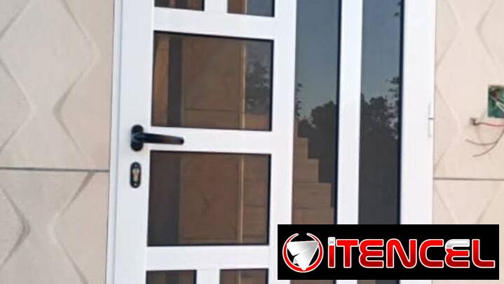 Todo lo k necesitas en aluminio y cristal para su hogar o negocio cualquier información escribir al wasa 59234264