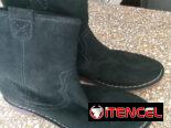 Zapatos negros de mujer – Botas altas de gamuza – Calzado elegante femenino – Botín clásico mujer – Zapato urbano suela